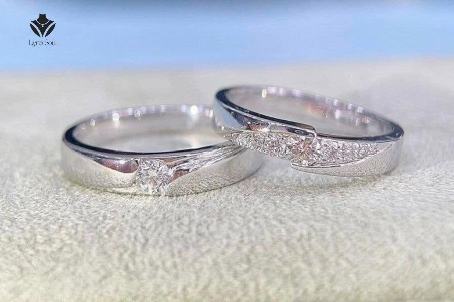 nhẫn cặp tình nhân, biểu tượng của tình yêu
