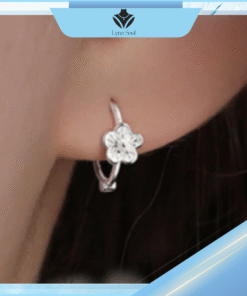 Alternative view of Khuyên tai bạc nữ Lyna Soul B0595 – Tròn bấm hình hoa mận S925 thanh khiết, tinh tế